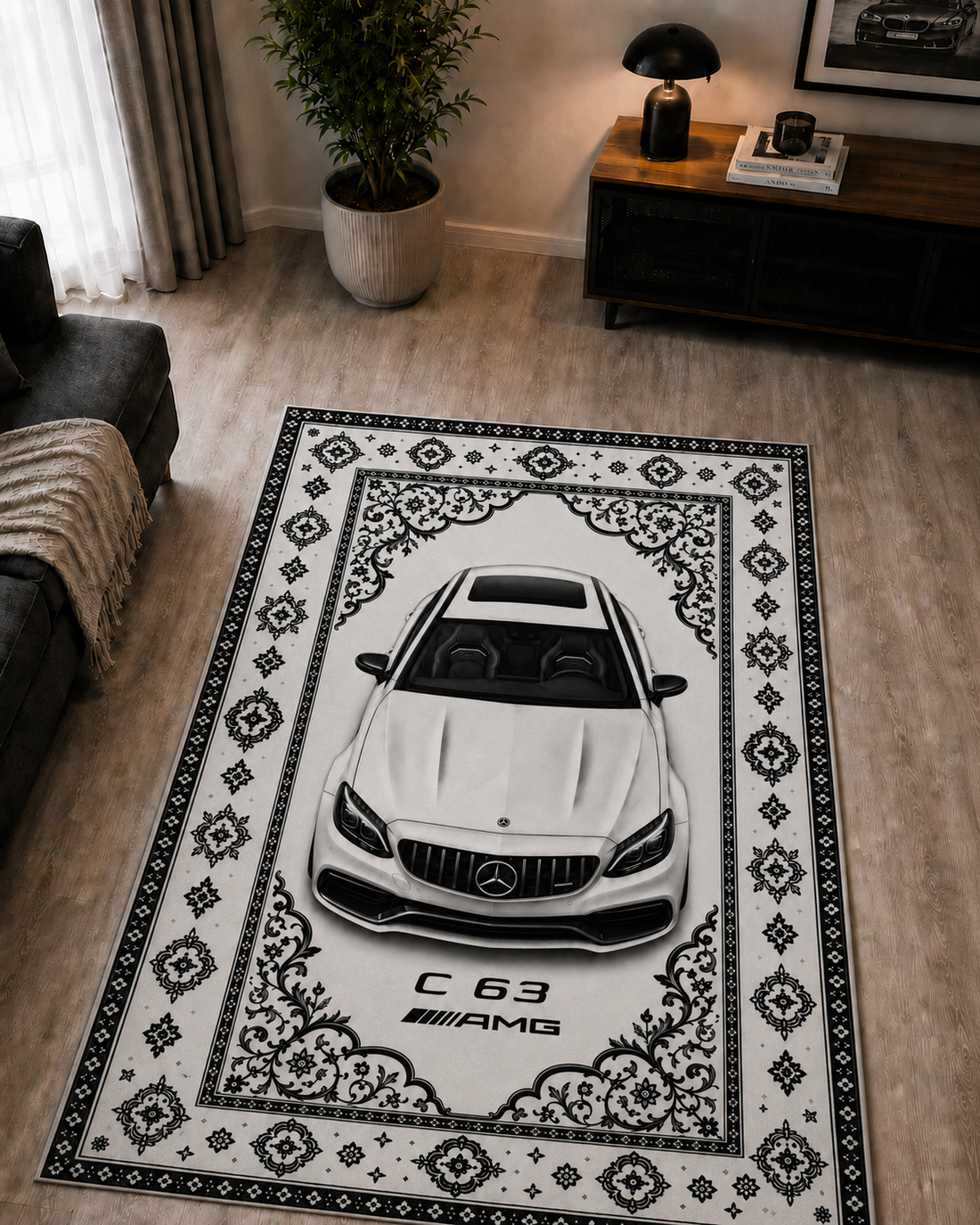 Mercedes C63 AMG Luxury Edition